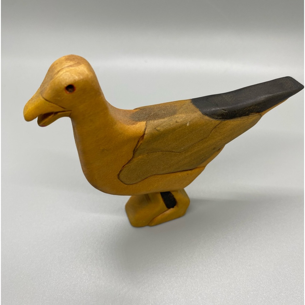 Handcarved Wood Seagull 4” signed by Artist